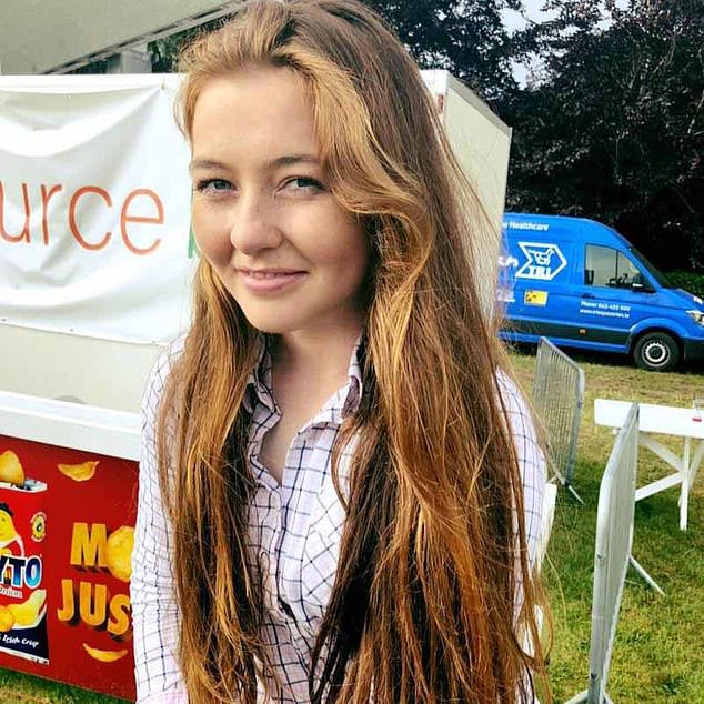 Katie Simpson, the 21-year-old younger was been raped, beaten and strangled by the partner of her sister Jonathan Creswell in a jealous rage